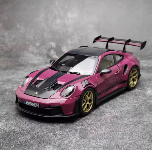 Porche 911 GT3 RS Diecast Model (1:18 Scale)