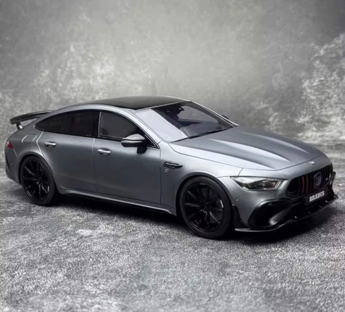 Mercedes-AMG GT 63 S 4-Door Coupe Brabus Kit Diecast Model ( 1:18).