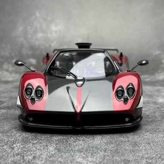 Pagani Zonda HH Diecast Model (1:18 Scale)