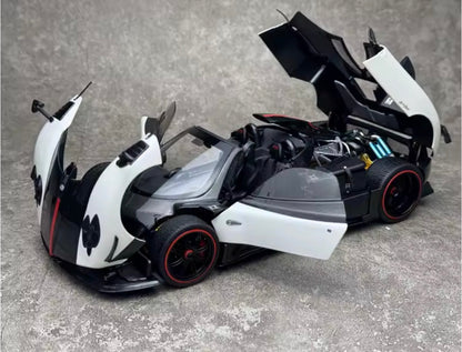 Pagani Zonda HH Diecast Model (1:18 Scale)