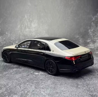 Mercedes Benz Maybach S680 S-Class Diecast Model ( 1:18 scale )