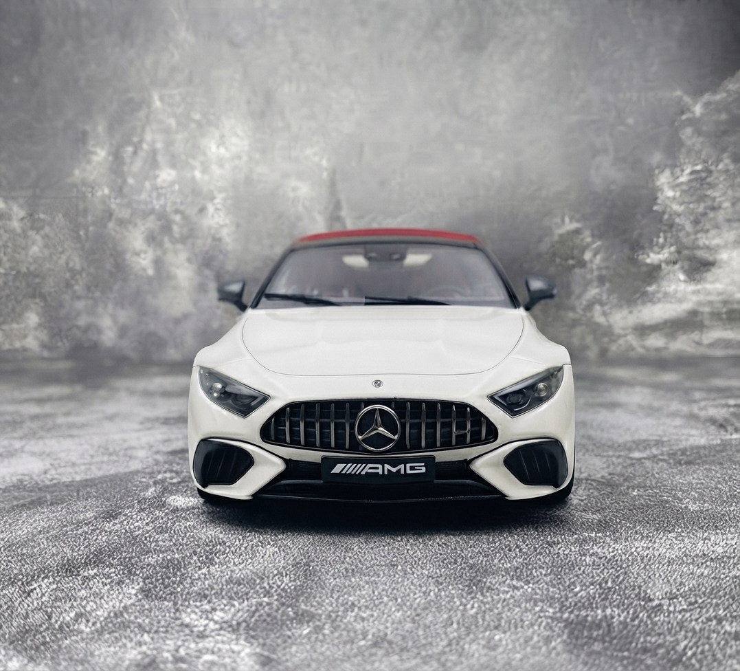 Mercedes benz AMG SL63 Diecast Model (1:18 scale )