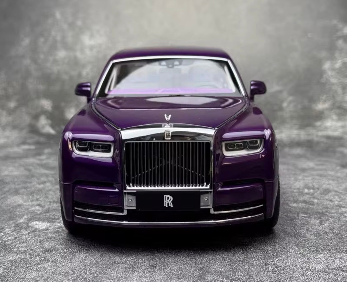 Rolls-Royce Phantom Diecast Model (1:18 scale )