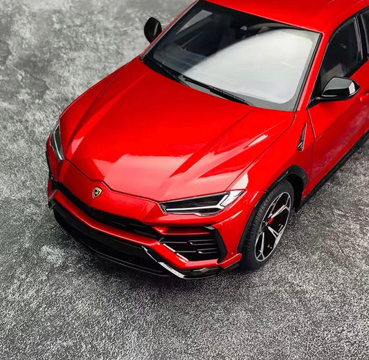 Lamborghini Urus Diecast Model ( 1:18 scale)