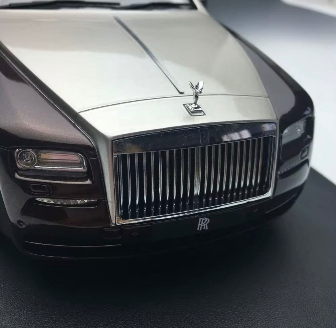 2015 Rolls-Royce Wraith Diecast Model (1:18 scale )