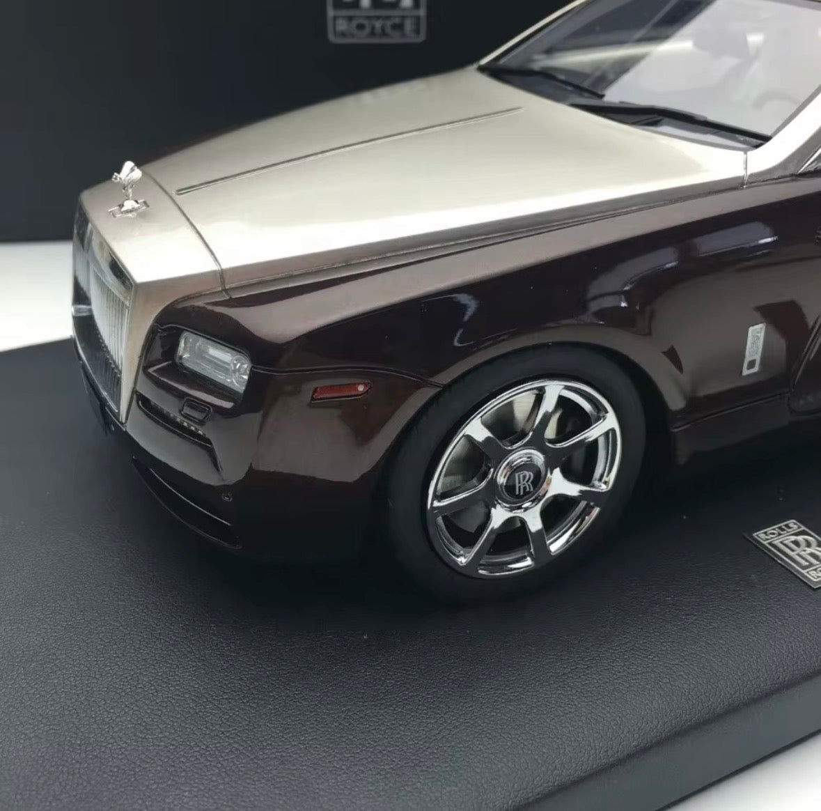 2015 Rolls-Royce Wraith Diecast Model (1:18 scale )